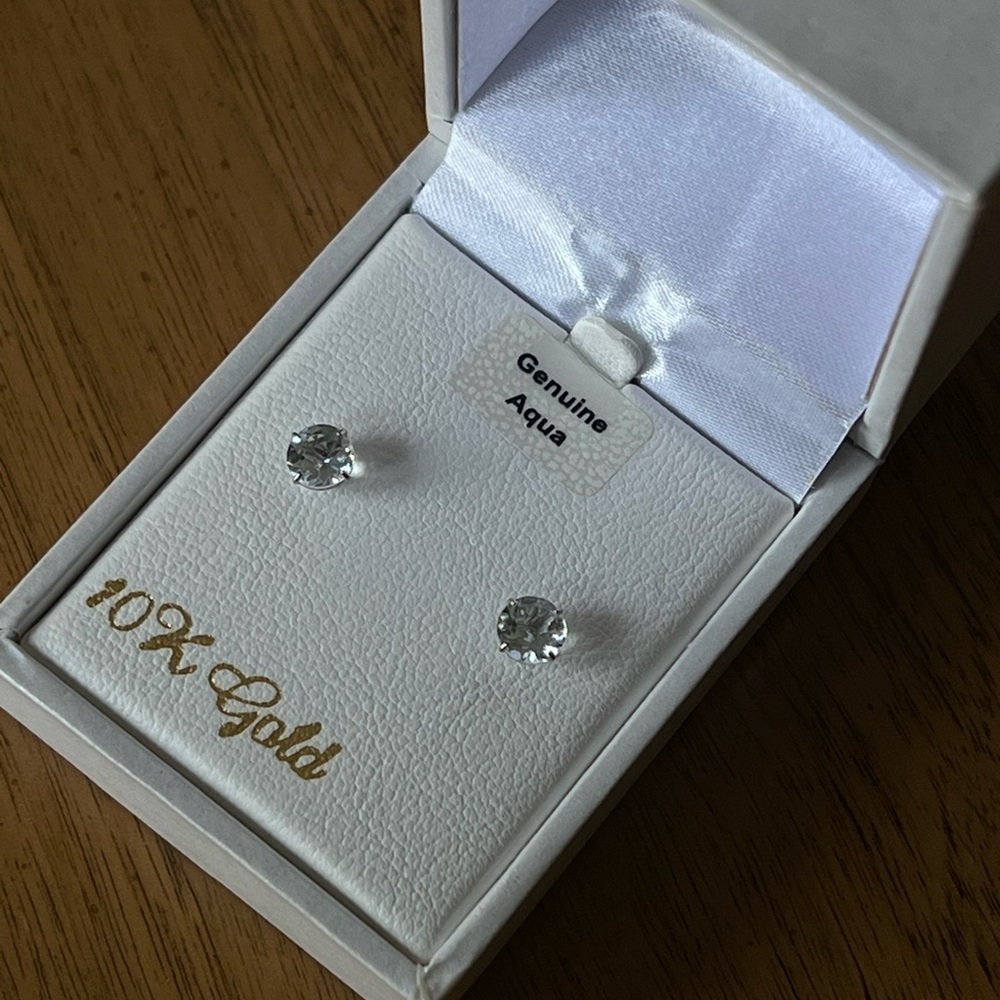 10K Gold Aqua Stud Earrings